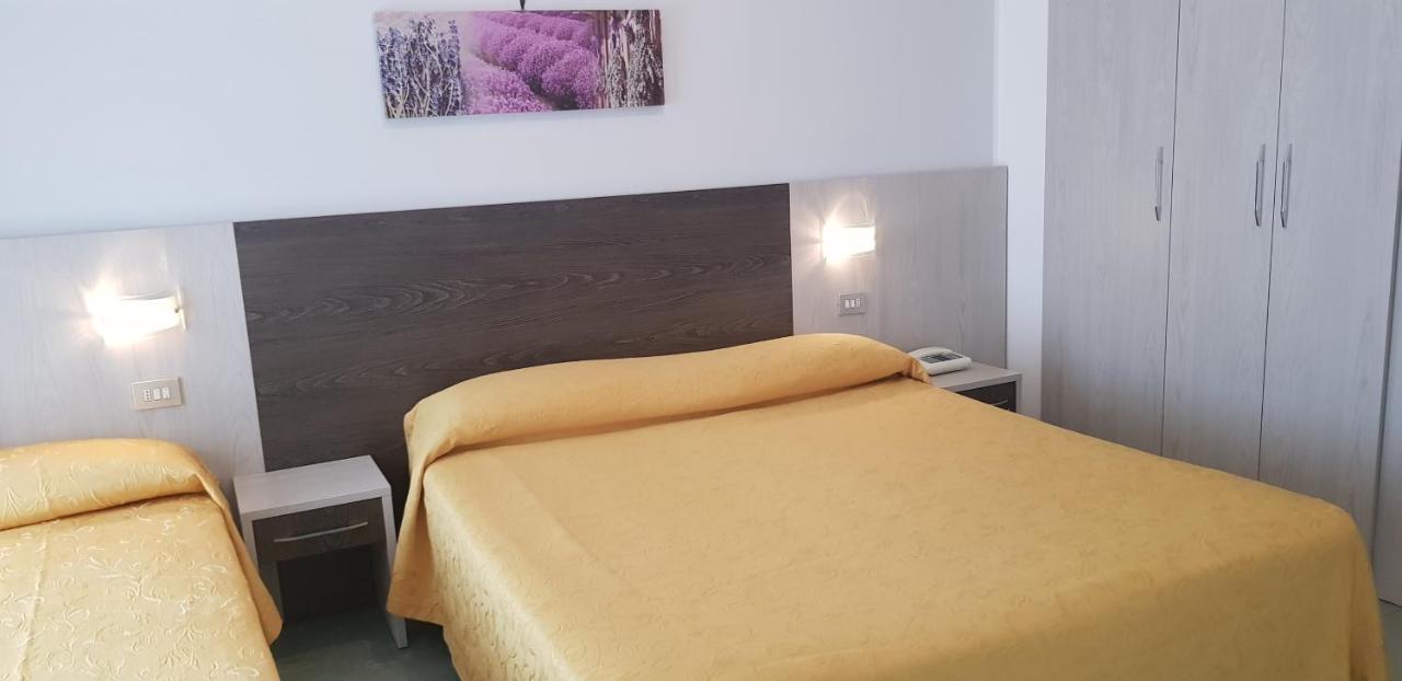 Hotel Monaco - Parcheggio Incluso Min 2 Gg Μιλάνο Μαριτίμα Εξωτερικό φωτογραφία