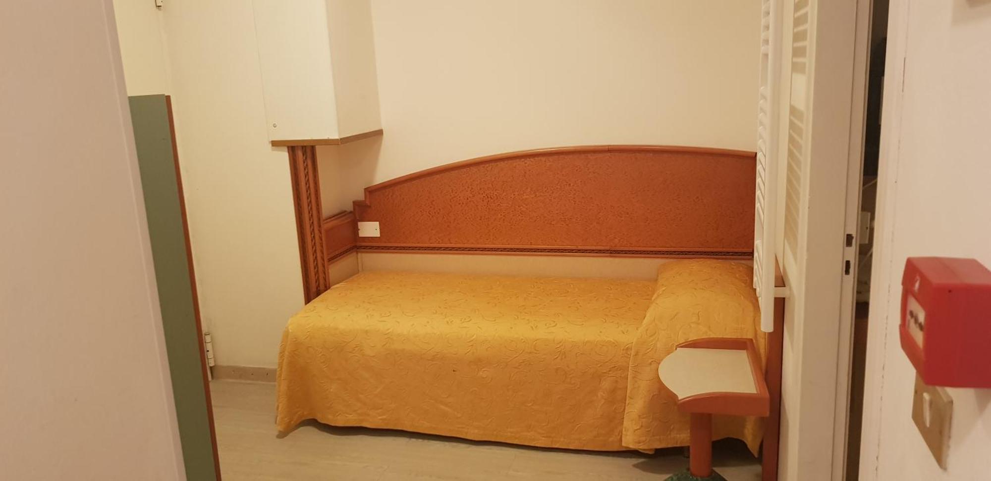 Hotel Monaco - Parcheggio Incluso Min 2 Gg Μιλάνο Μαριτίμα Δωμάτιο φωτογραφία