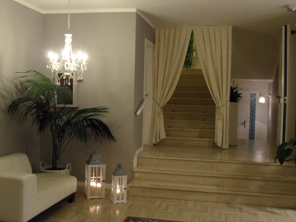 Hotel Monaco - Parcheggio Incluso Min 2 Gg Μιλάνο Μαριτίμα Εξωτερικό φωτογραφία