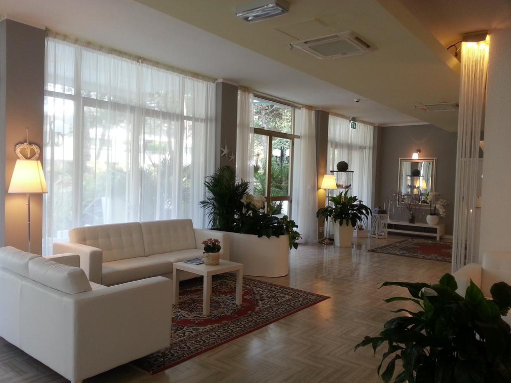 Hotel Monaco - Parcheggio Incluso Min 2 Gg Μιλάνο Μαριτίμα Εξωτερικό φωτογραφία